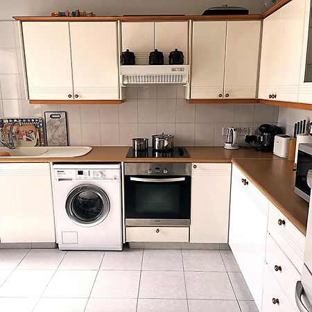 Cyprus-Grecian Sea Apartment Larnaca Ngoại thất bức ảnh