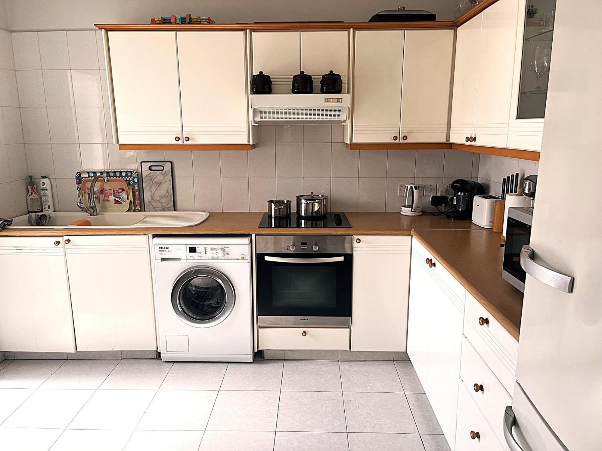 Cyprus-Grecian Sea Apartment Larnaca Ngoại thất bức ảnh